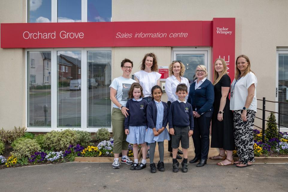 LITTLE ARTISTS, BIG IMPACT: PUPILS DESIGN COMMUNITY ROAD SIGNS